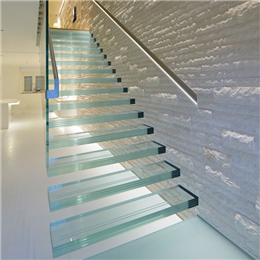 Cantilever floating stairs