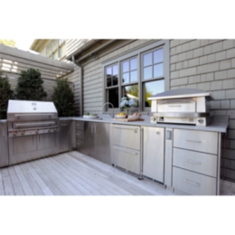 Outdoor Stainless Steel Kitchen